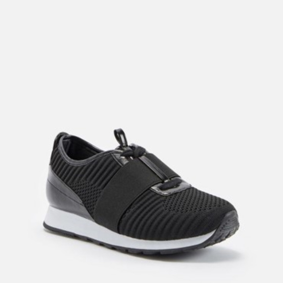 Brand New Fashion Stretch Knit Running Sneaker - Picture 2 of 5